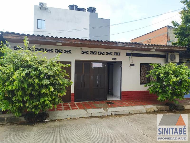 Casa disponible para Venta en Caucasia Centenario Foto numero 1
